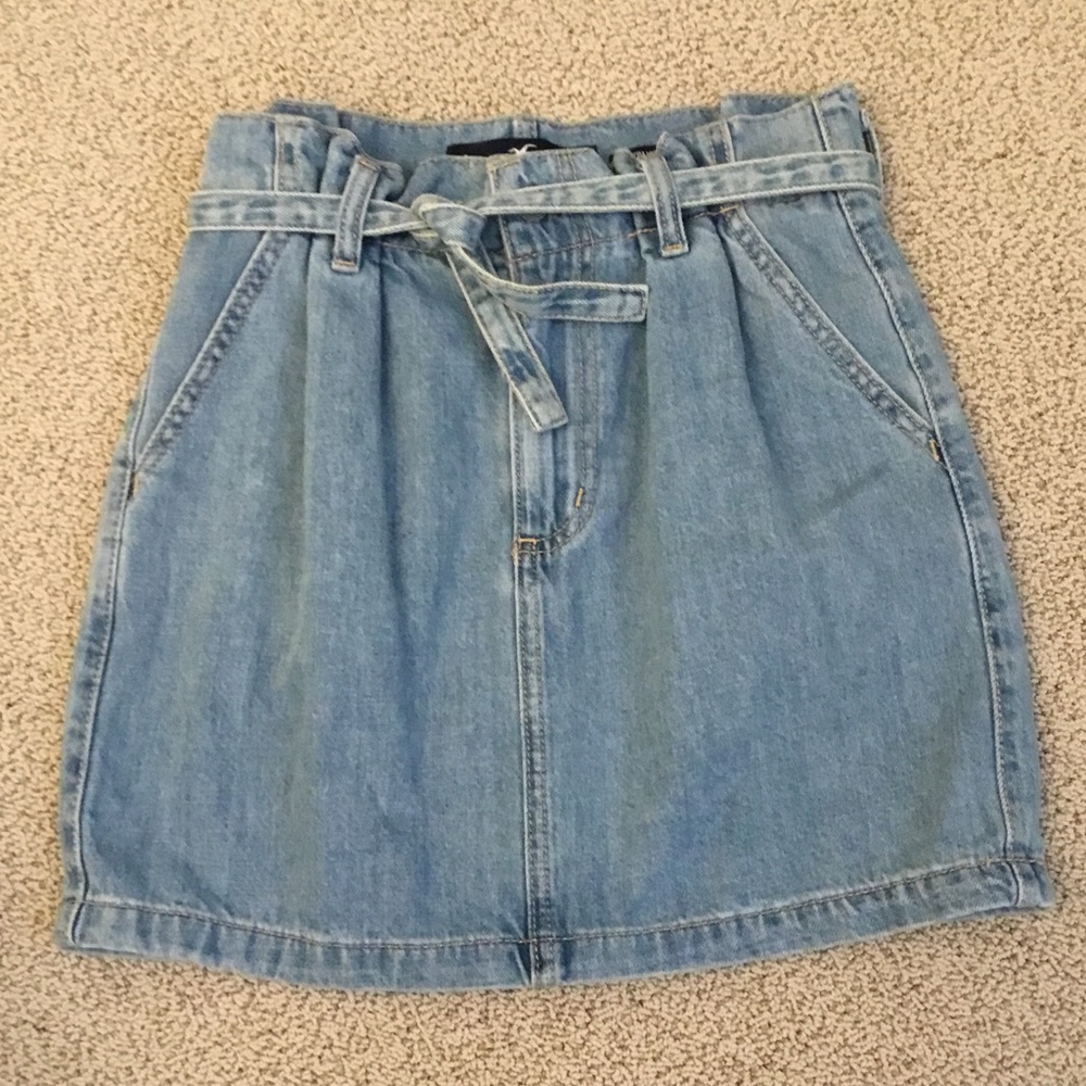 HOLLISTER Denim Skirt